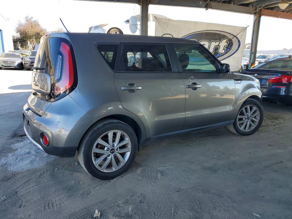 2019 Kia Soul მანქანა იყიდება აუქციონზე, vin: KNDJP3A59K7013285, აუქციონის ნომერი: 66633406
