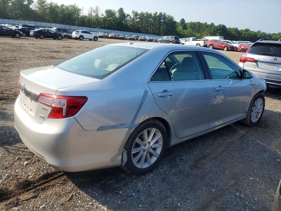 64328496 :رقم المزاد ، 4T1BD1FK2DU085381 vin ، 2013 Toyota Camry Hybrid مزاد بيع