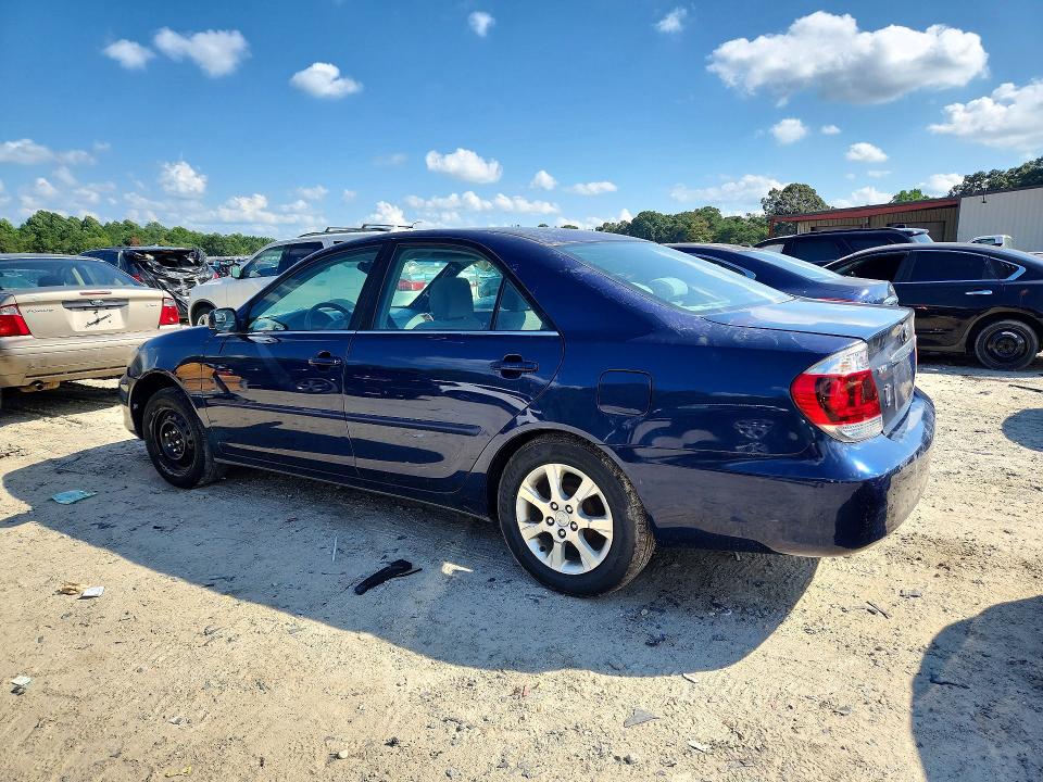 61645546 :رقم المزاد ، 4T1BE32K25U074669 vin ، 2005 Toyota Camry مزاد بيع