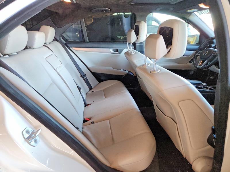 2013 Mercedes-benz C მანქანა იყიდება აუქციონზე, vin: WDDGF4HB5DA784580, აუქციონის ნომერი: 66235176