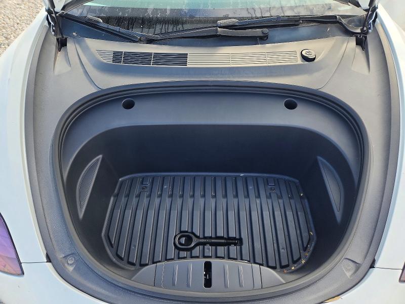 63839736 :رقم المزاد ، 5YJ3E1EAXPF563851 vin ، 2023 Tesla Model 3 مزاد بيع