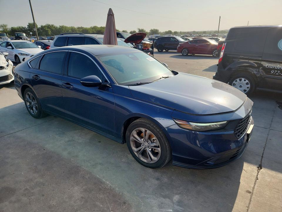 2024 Honda Accord მანქანა იყიდება აუქციონზე, vin: 1HGCY1F32RA015587, აუქციონის ნომერი: 63922226