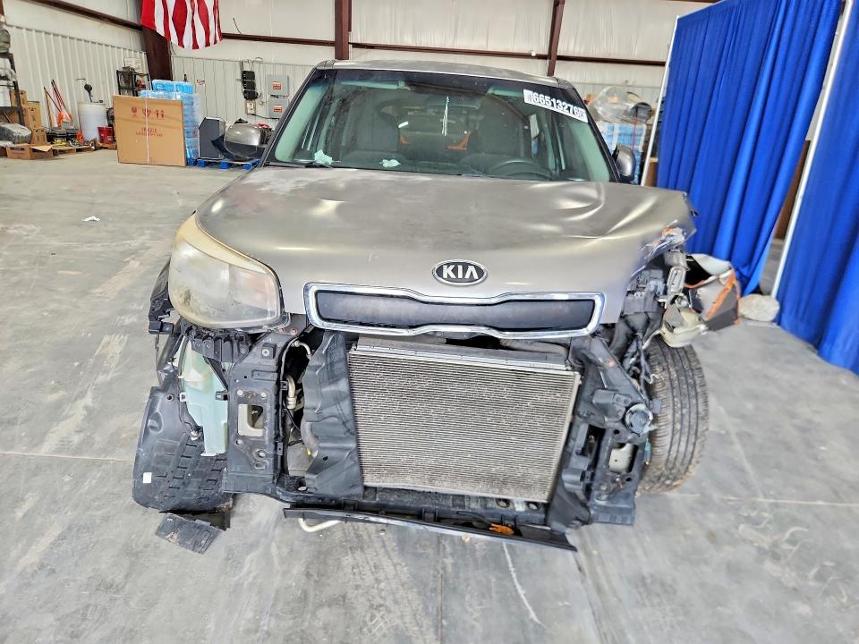 66513276 :رقم المزاد ، KNDJN2A21G7306904 vin ، 2016 Kia Soul مزاد بيع