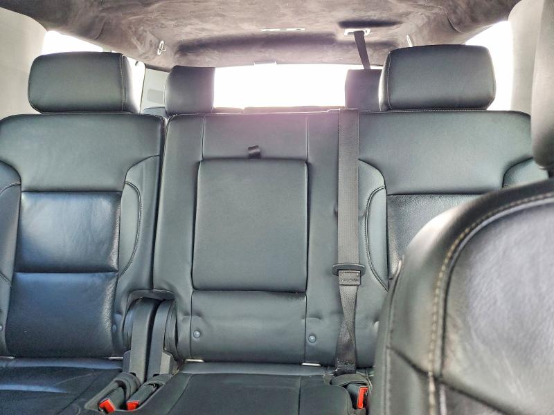 63685756 :رقم المزاد ، 1GNSKHKC6LR307320 vin ، 2020 Chevrolet Suburban مزاد بيع
