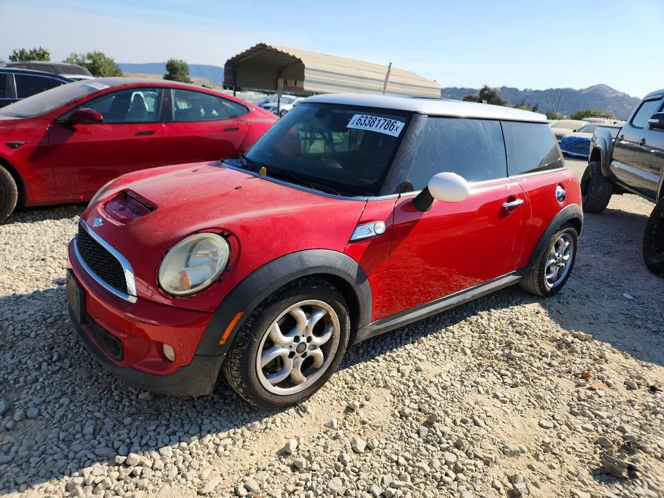 Продаж на аукціоні авто 2011 Mini Cooper, vin: WMWSV3C56BTY10900, номер лоту: 63381786