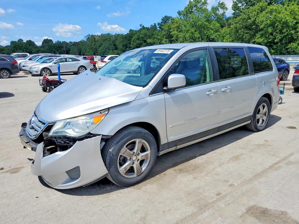 2010 Volkswagen Routan მანქანა იყიდება აუქციონზე, vin: 2V4RW3D18AR388179, აუქციონის ნომერი: 65462276