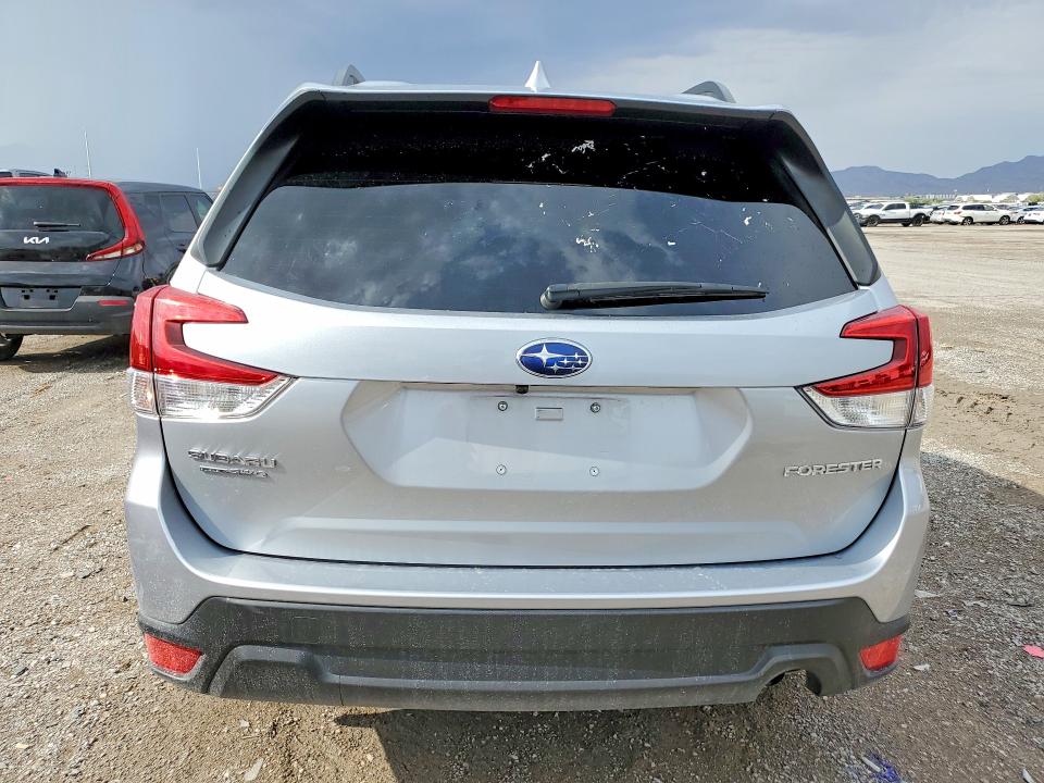 Продажа на аукционе авто 2019 Subaru Forester, vin: JF2SKAEC7KH450715, номер лота: 64669336