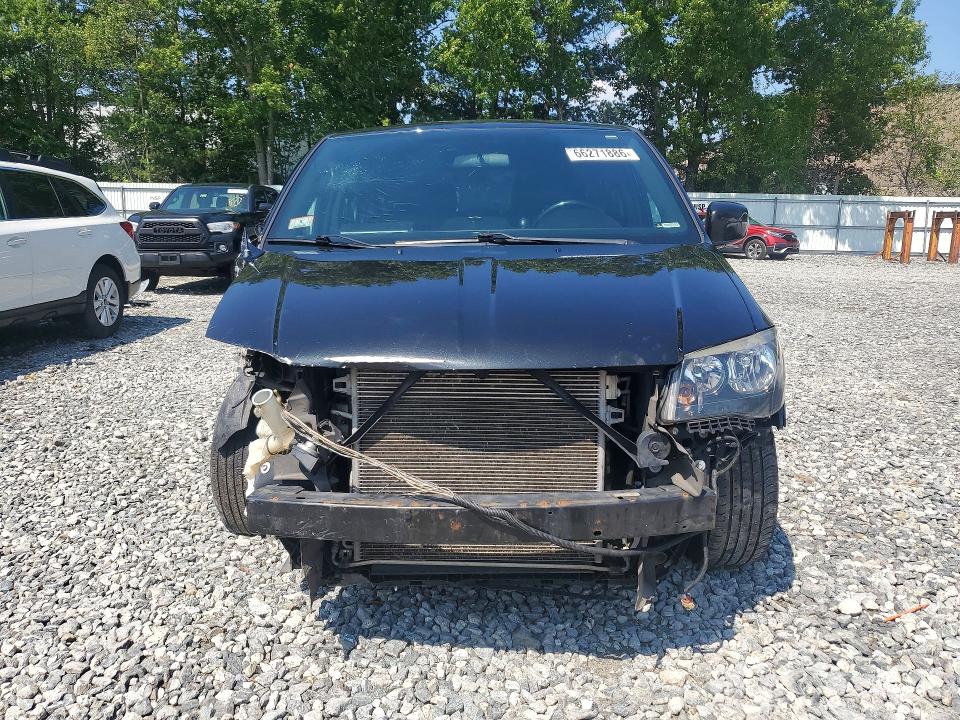 66271886 :رقم المزاد ، 2C4RDGEG7GR323309 vin ، 2016 Dodge Grand Caravan مزاد بيع