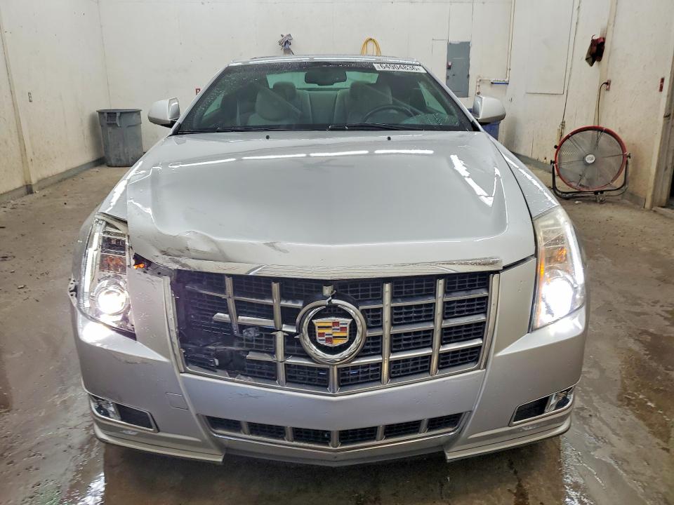 64904836 :رقم المزاد ، 1G6DJ1E30C0146607 vin ، 2012 Cadillac Cts مزاد بيع