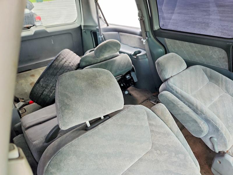 Продажа на аукционе авто 2002 Honda Odyssey, vin: 5FNRL186X2B036649, номер лота: 63489376