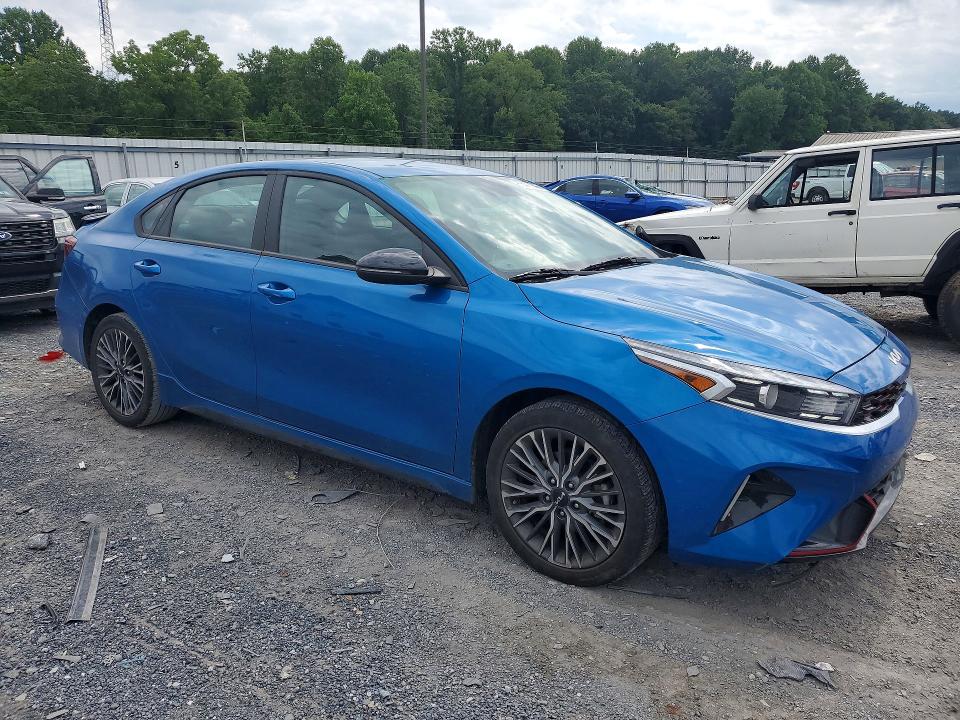Продажа на аукционе авто 2023 Kia Forte, vin: 3KPF54AD7PE656430, номер лота: 65449846