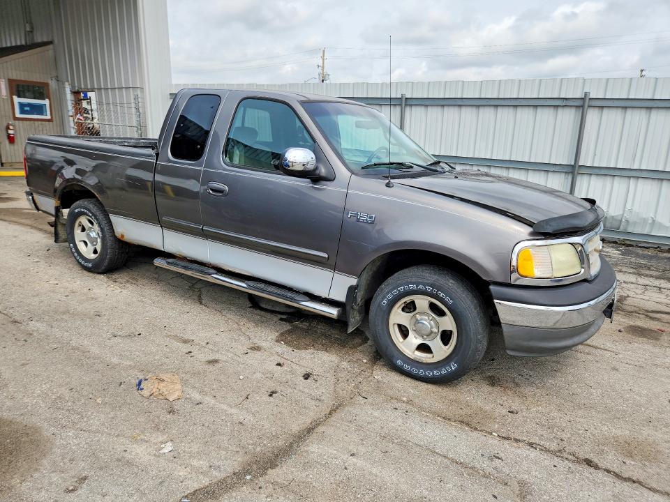 64727506 :رقم المزاد ، 2FTRX17202CA15562 vin ، 2002 Ford F150 مزاد بيع