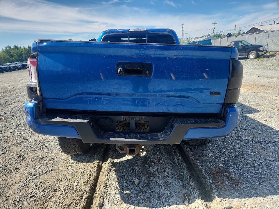 66617986 :رقم المزاد ، 5TFDZ5BN9GX006569 vin ، 2016 Toyota Tacoma مزاد بيع