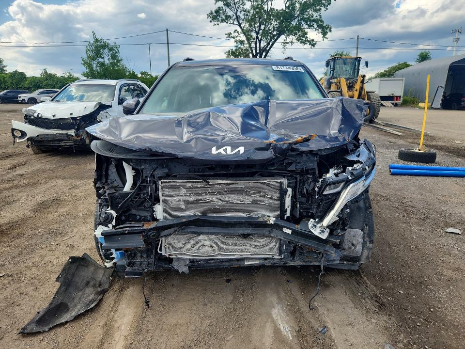 Auction sale of the 2023 Kia Carnival, vin: KNDNB5H37P6293821, lot number: 61744956