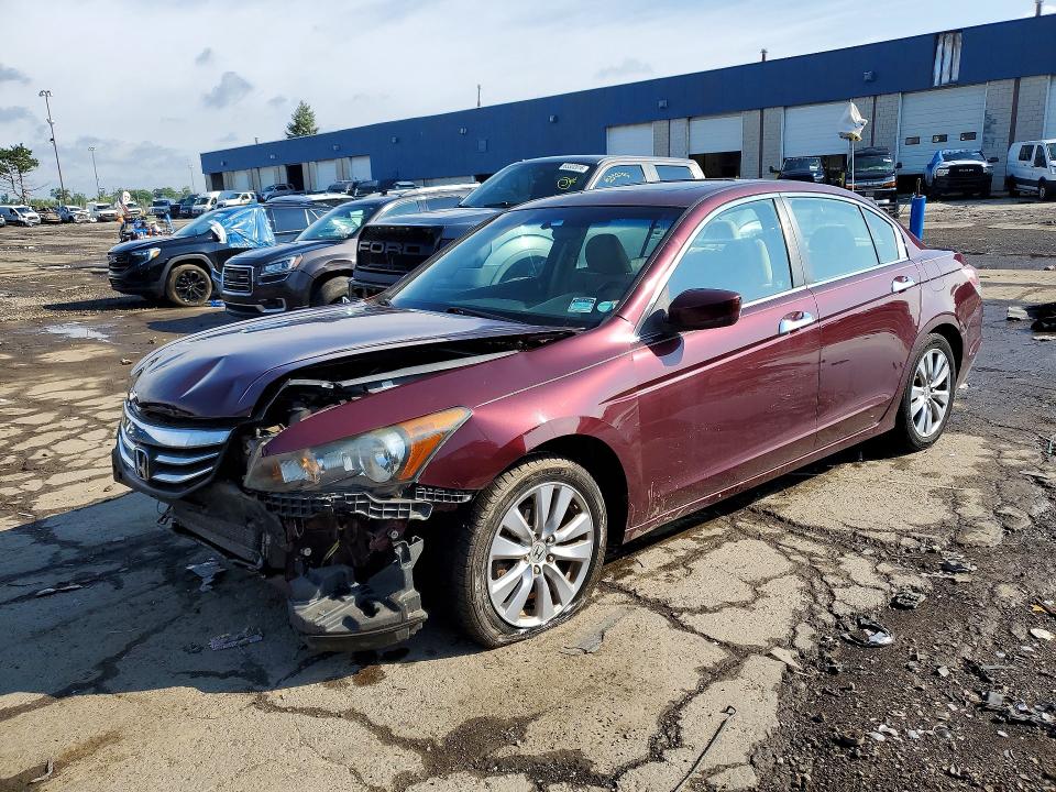 2011 Honda Accord მანქანა იყიდება აუქციონზე, vin: 1HGCP3F78BA018601, აუქციონის ნომერი: 64210056