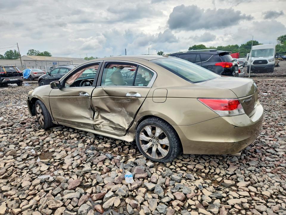 63355086 :رقم المزاد ، 1HGCP36858A035471 vin ، 2008 Honda Accord مزاد بيع