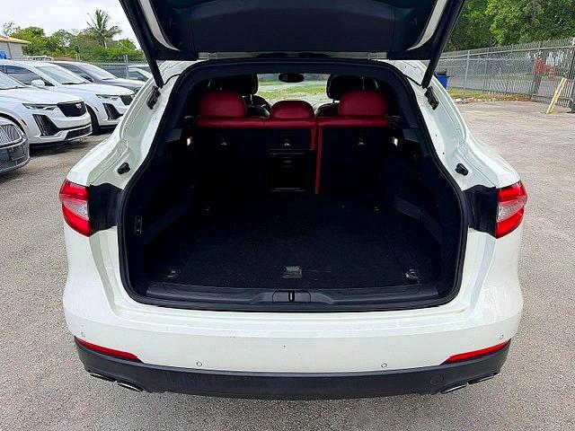 Продажа на аукционе авто 2018 Maserati Levante, vin: ZN661XUA6JX292117, номер лота: 65043096