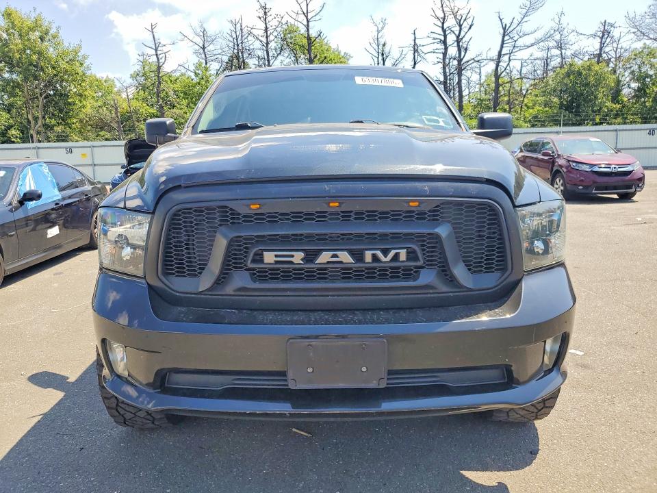 63307806 :رقم المزاد ، 1C6RR7FT3GS413270 vin ، 2016 Ram 1500 مزاد بيع