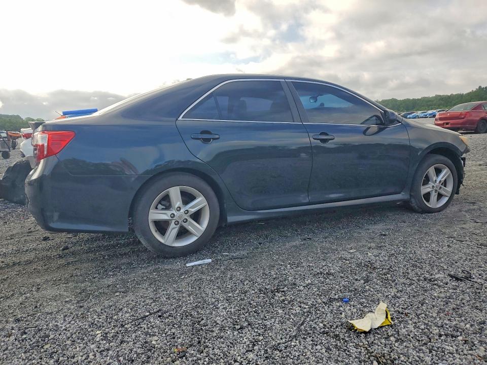 2014 Toyota Camry მანქანა იყიდება აუქციონზე, vin: 4T1BF1FKXEU867522, აუქციონის ნომერი: 62783526