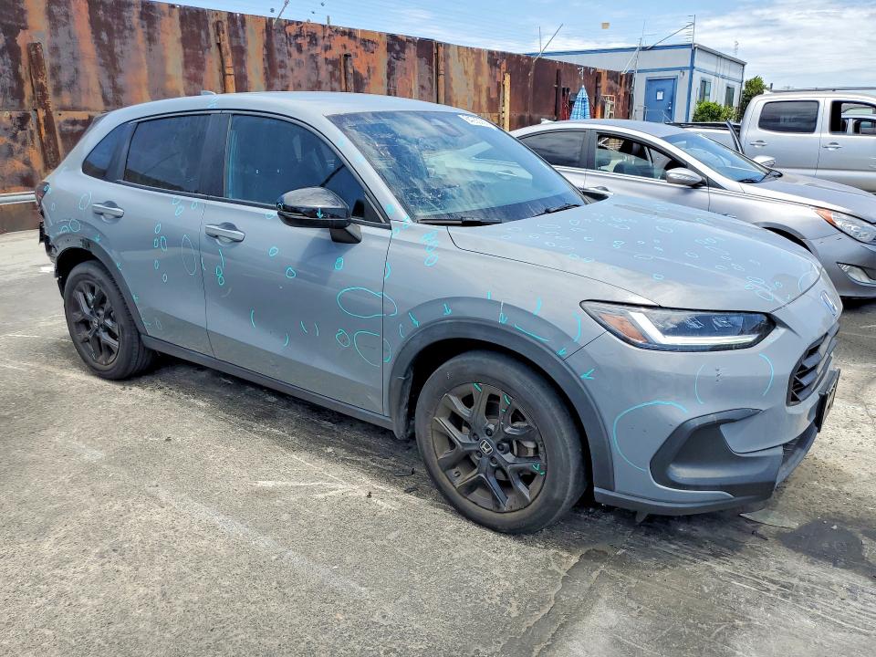 Продажа на аукционе авто 2023 Honda Hr-v, vin: 3CZRZ1H52PM743568, номер лота: 64255366