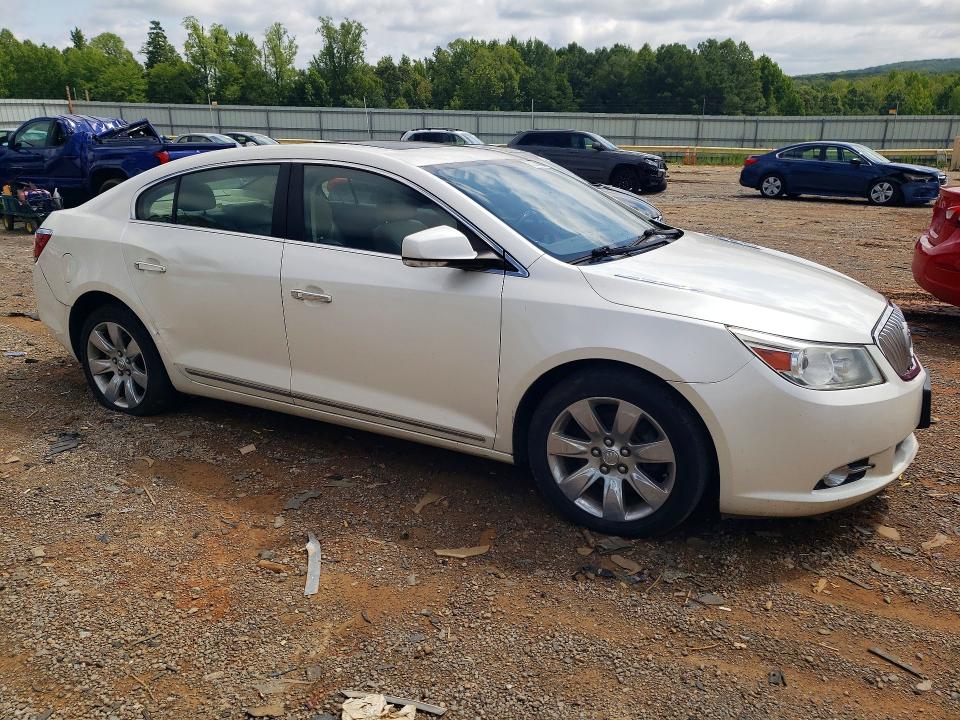 63330986 :رقم المزاد ، 1G4GE5ED3BF232838 vin ، 2011 Buick Lacrosse مزاد بيع