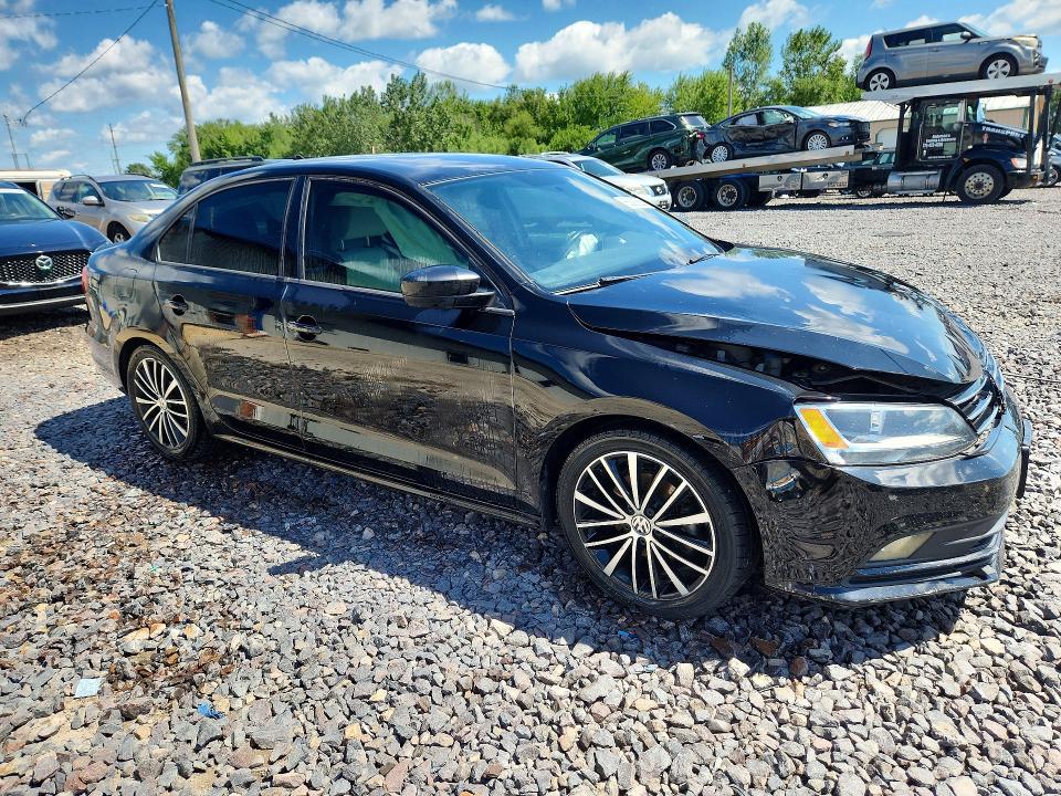 2015 Volkswagen Jetta მანქანა იყიდება აუქციონზე, vin: 3VWD17AJ7FM203372, აუქციონის ნომერი: 65291256