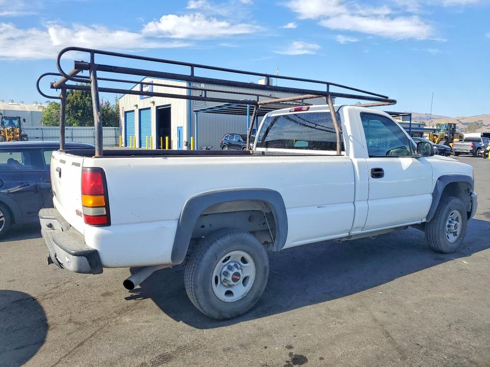 66586656 :رقم المزاد ، 1GTHC24124E146563 vin ، 2004 Gmc Sierra مزاد بيع