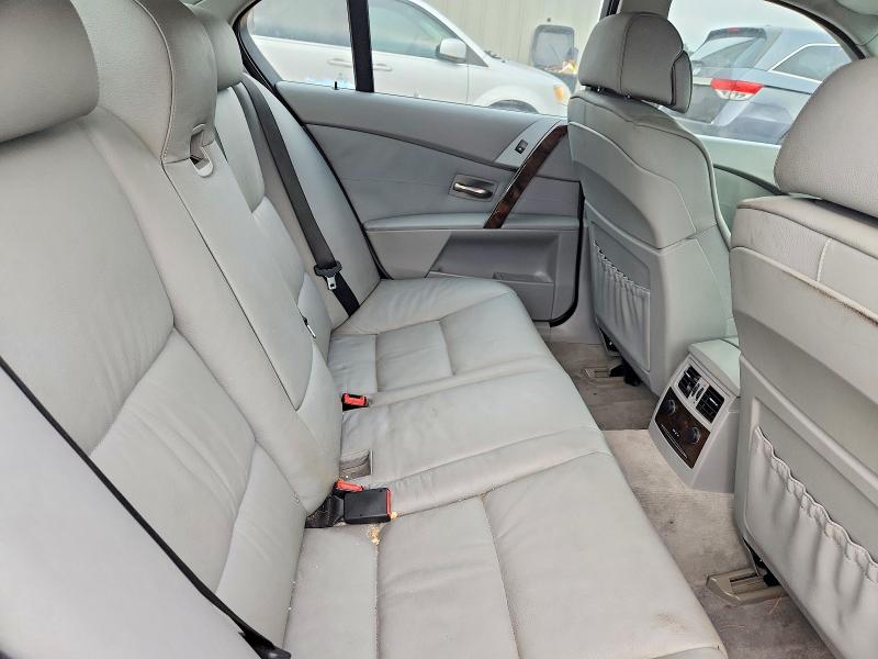 2007 Bmw 530 მანქანა იყიდება აუქციონზე, vin: WBANE73577CM53285, აუქციონის ნომერი: 66788876