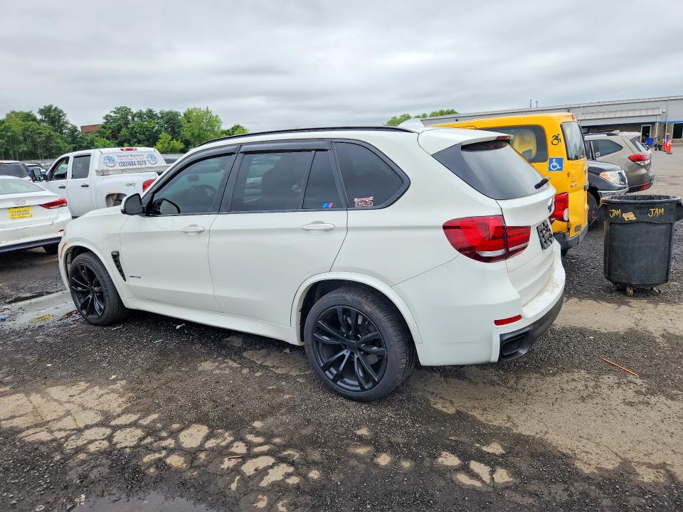 65267256 :رقم المزاد ، 5UXKR6C30H0J85250 vin ، 2017 Bmw X5 مزاد بيع