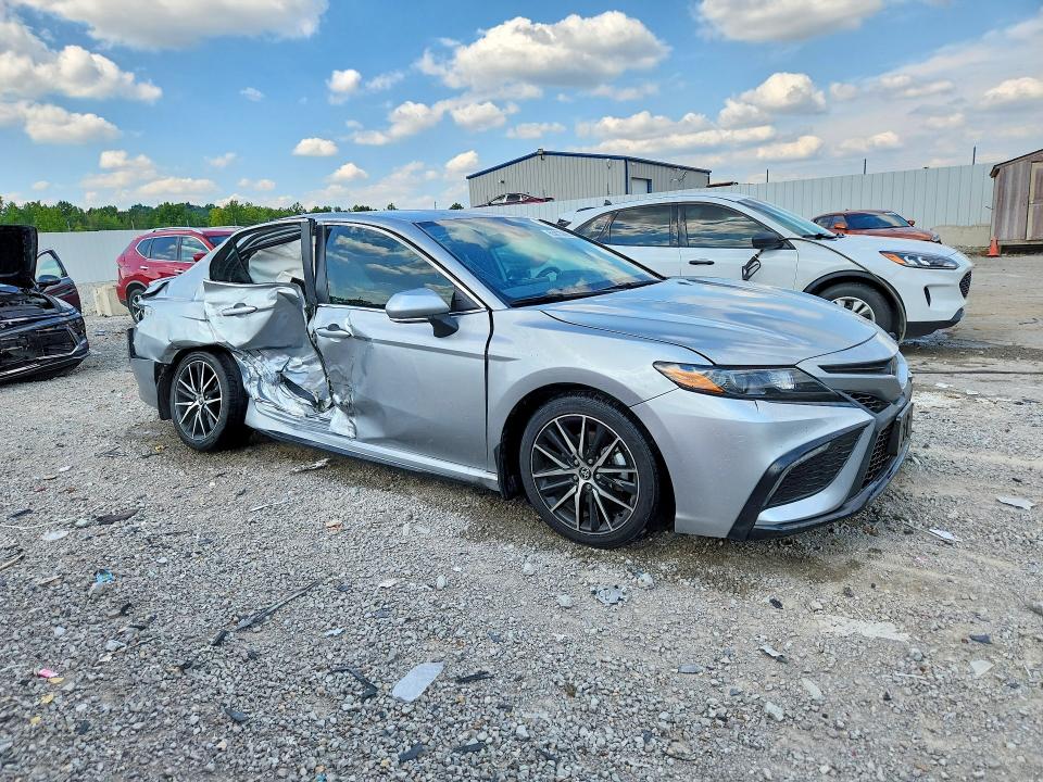 Aukcja sprzedaży 2023 Toyota Camry, vin: 4T1G11AK1PU828879, numer aukcji: 63873006