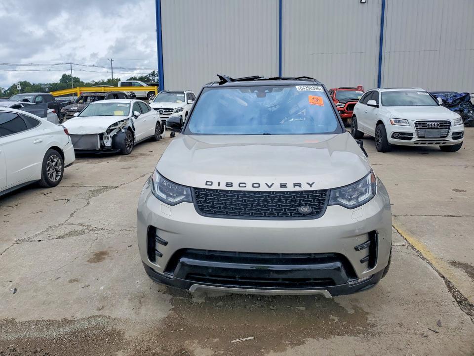 Продаж на аукціоні авто 2017 Land Rover Discovery, vin: SALRRBBV6HA019071, номер лоту: 64250396