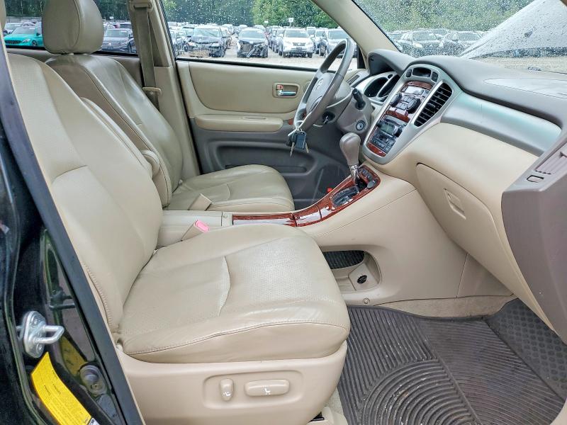 63725576 :رقم المزاد ، JTEEP21A250106070 vin ، 2005 Toyota Highlander مزاد بيع