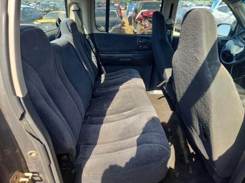 2004 Dodge Dakota მანქანა იყიდება აუქციონზე, vin: 1D7HL48N04S643448, აუქციონის ნომერი: 65862216