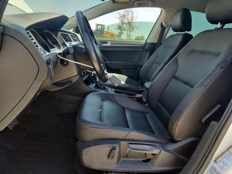 64414206 :رقم المزاد ، WVWPR7AU4HW953446 vin ، 2017 Volkswagen E-golf مزاد بيع