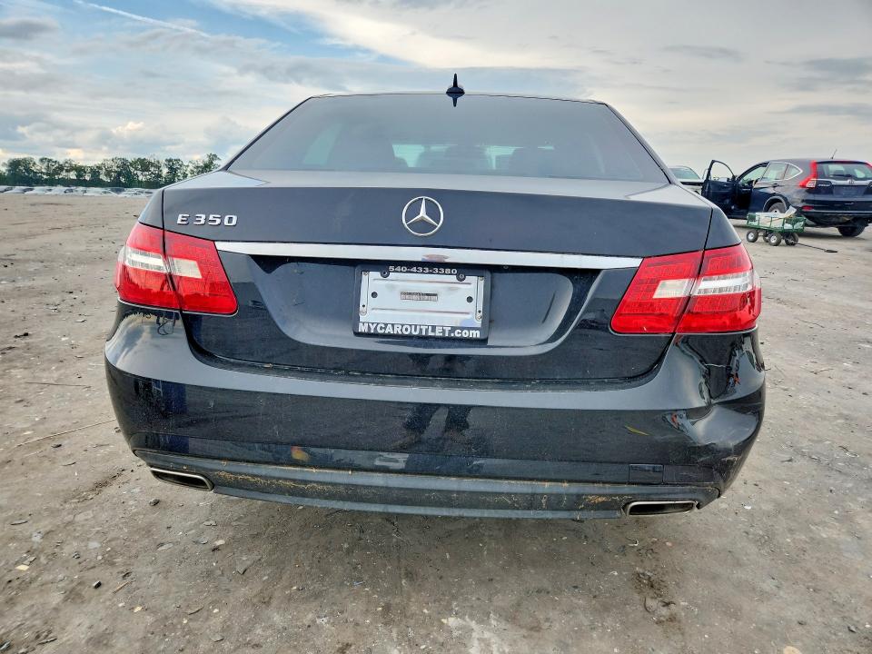 2011 Mercedes-benz E მანქანა იყიდება აუქციონზე, vin: WDDHF5GB0BA376738, აუქციონის ნომერი: 63741076