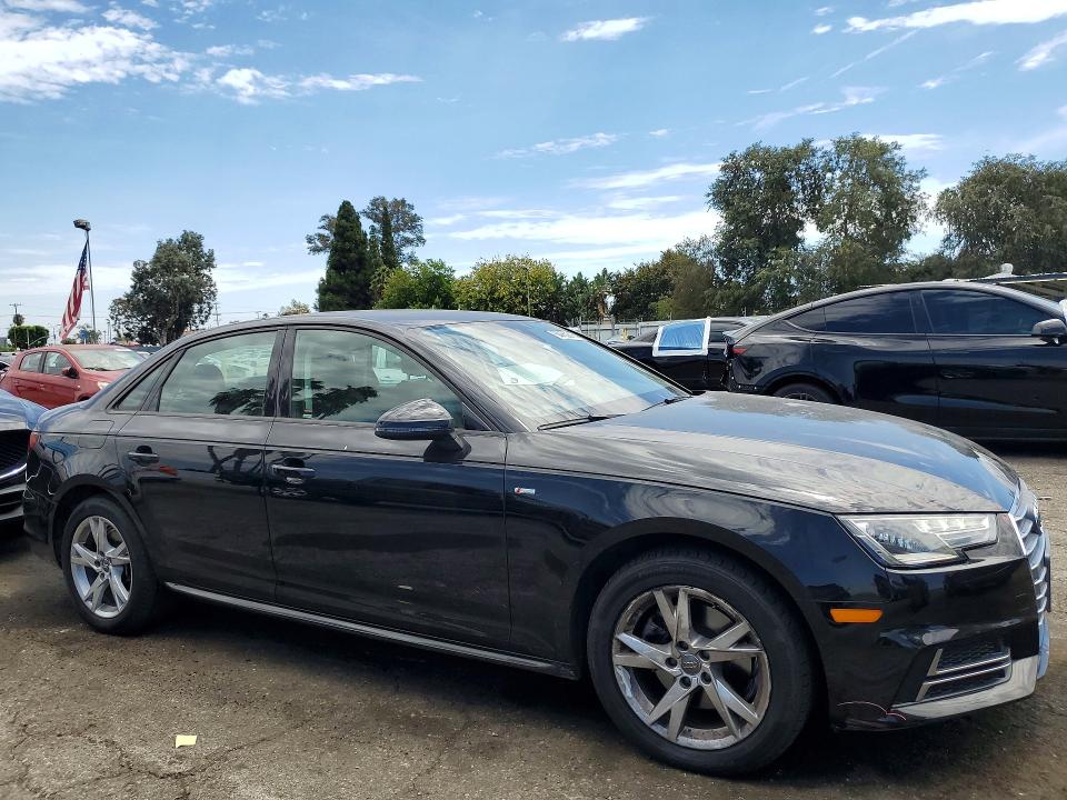 64460016 :رقم المزاد ، WAUKMAF48JA207306 vin ، 2018 Audi A4 مزاد بيع