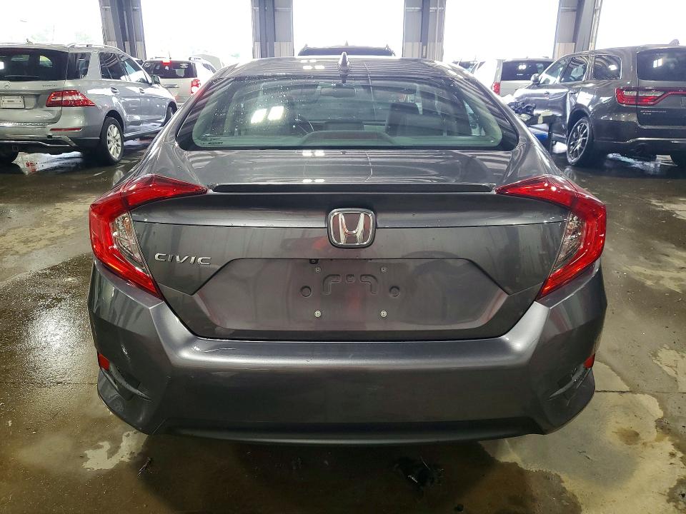 64500866 :رقم المزاد ، 19XFC1F74HE029466 vin ، 2017 Honda Civic مزاد بيع
