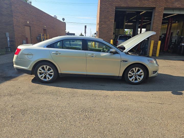 Продажа на аукционе авто 2010 Ford Taurus, vin: 1FAHP2HW0AG152636, номер лота: 65128306