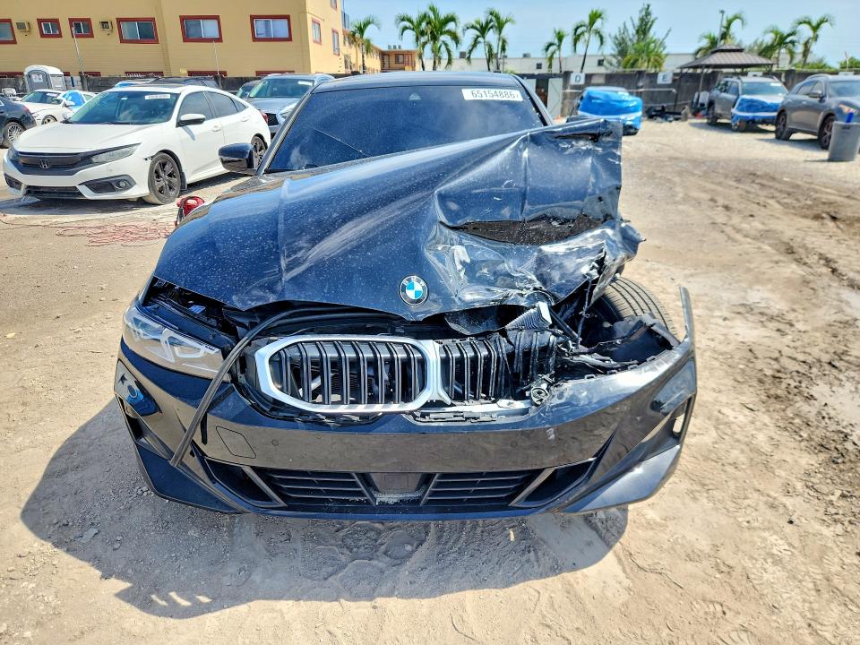 65154886 :رقم المزاد ، 3MW69CW09S8F10328 vin ، 2025 Bmw 330i مزاد بيع