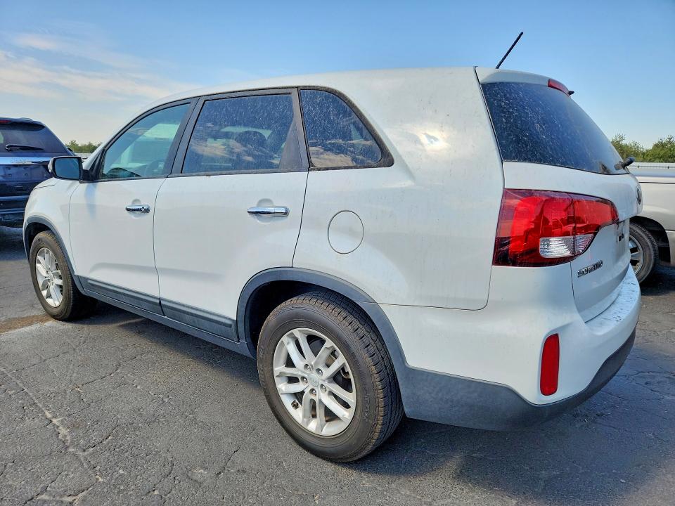 61452356 :رقم المزاد ، 5XYKT3A60FG588053 vin ، 2015 Kia Sorento مزاد بيع