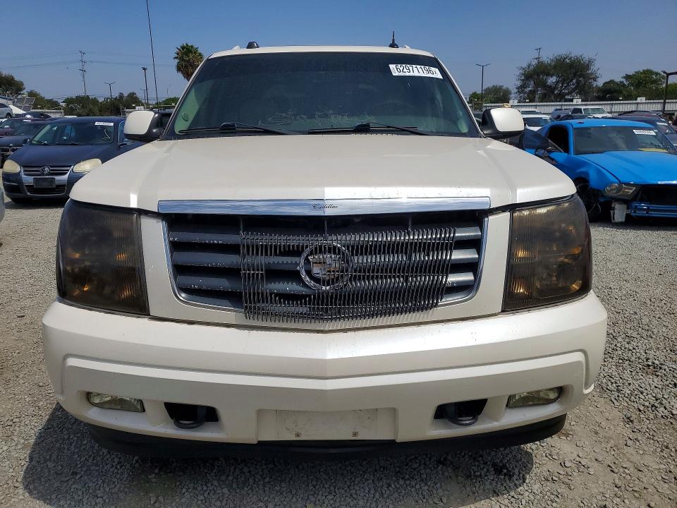 2004 Cadillac Escalade მანქანა იყიდება აუქციონზე, vin: 3GYEK62NX4G195533, აუქციონის ნომერი: 62971196