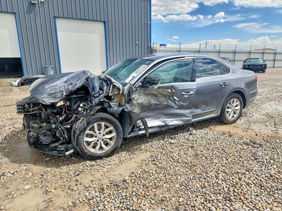 Продажа на аукционе авто 2017 Volkswagen Passat, vin: 1VWAT7A3XHC003539, номер лота: 66902596