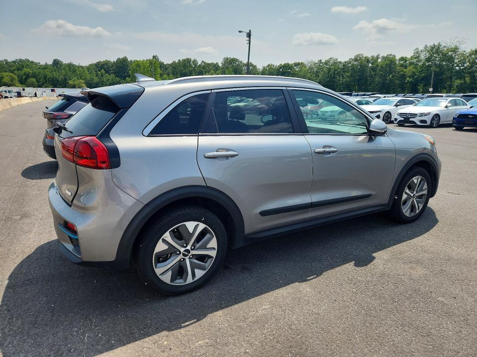 Продажа на аукционе авто 2022 Kia Niro Ev, vin: KNDCC3LG7N5161115, номер лота: 64470286