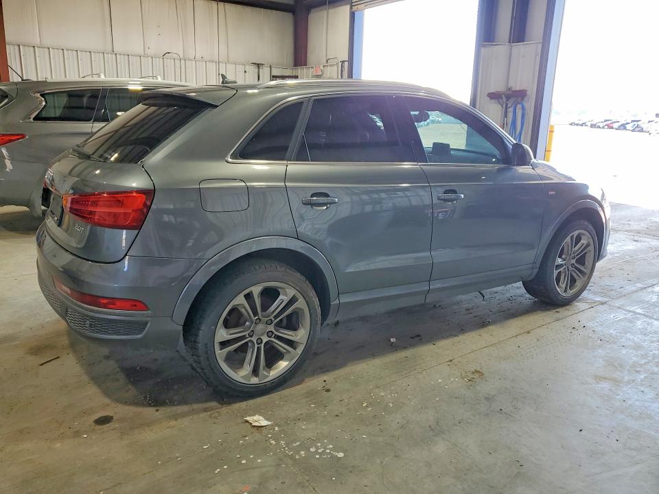 66079256 :رقم المزاد ، WA1GFCFS7GR023220 vin ، 2016 Audi Q3 مزاد بيع