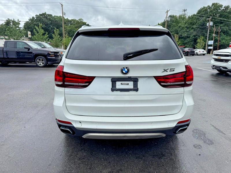Продаж на аукціоні авто 2018 Bmw X5, vin: 5UXKT0C55J0W02707, номер лоту: 64011676