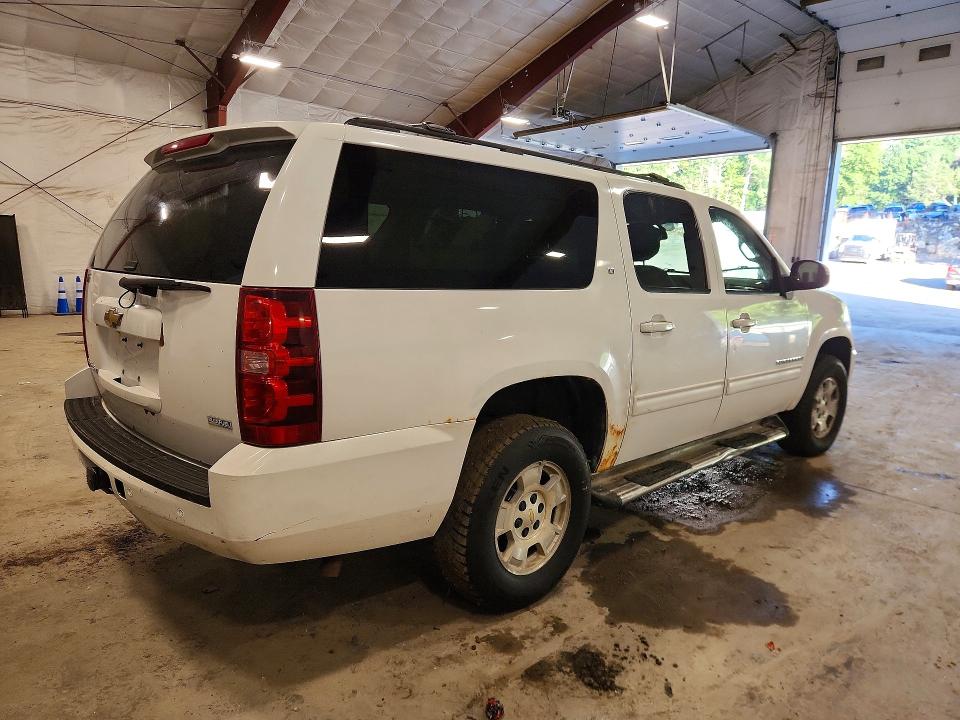 2009 Chevrolet Suburban მანქანა იყიდება აუქციონზე, vin: 1GNFK26399R243727, აუქციონის ნომერი: 65725606