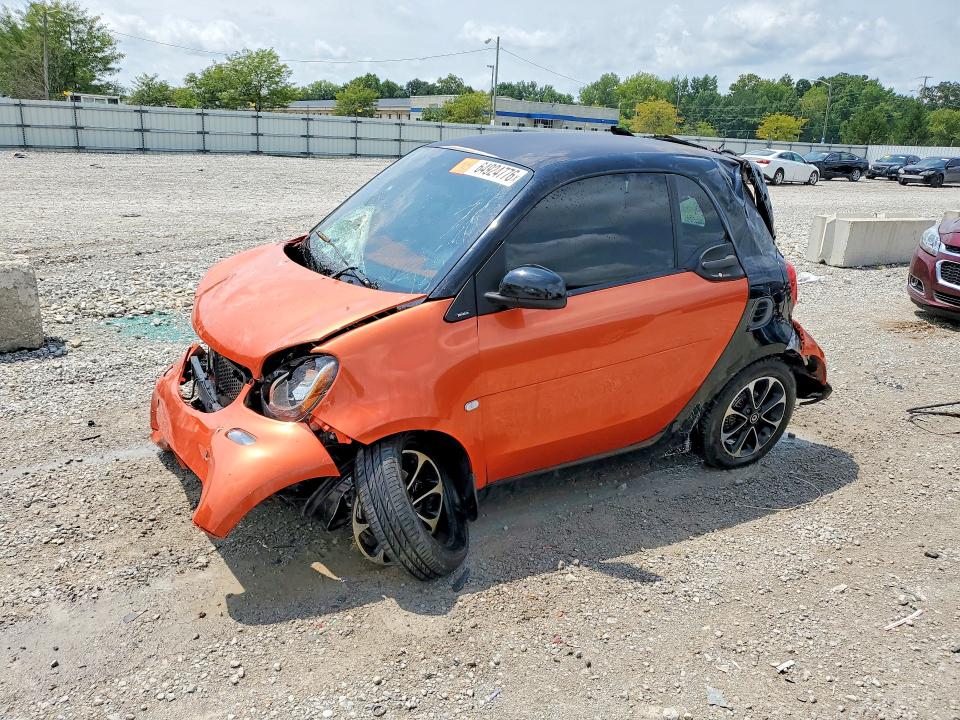 64924776 :رقم المزاد ، WMEFJ5DA5GK055745 vin ، 2016 Smart Eq Fortwo مزاد بيع