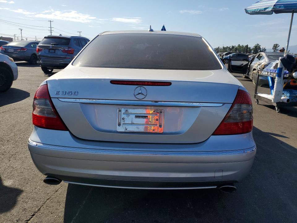 2009 Mercedes-benz E მანქანა იყიდება აუქციონზე, vin: WDBUF56X79B412689, აუქციონის ნომერი: 63762816