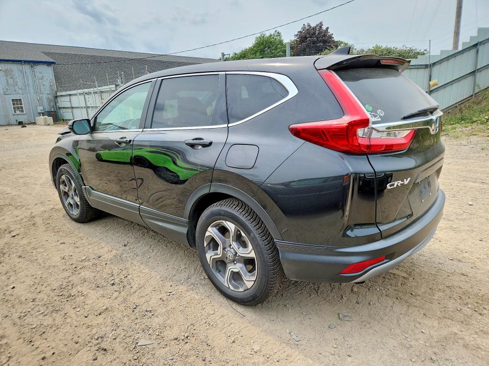 64828876 :رقم المزاد ، 7FARW2H54JE102510 vin ، 2018 Honda Cr-v مزاد بيع