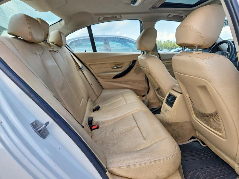 65525866 :رقم المزاد ، WBA3A5G56ENP32259 vin ، 2014 Bmw 328 مزاد بيع